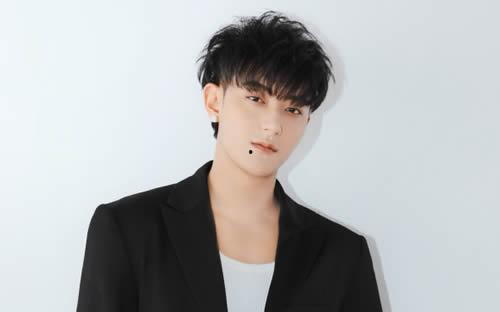 2024年娱乐圈吃瓜盘点,揭秘幕后风云与明星秘事